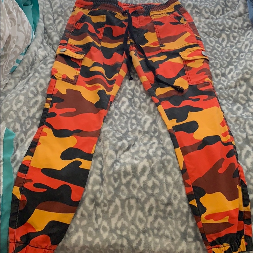Camouflage joggers